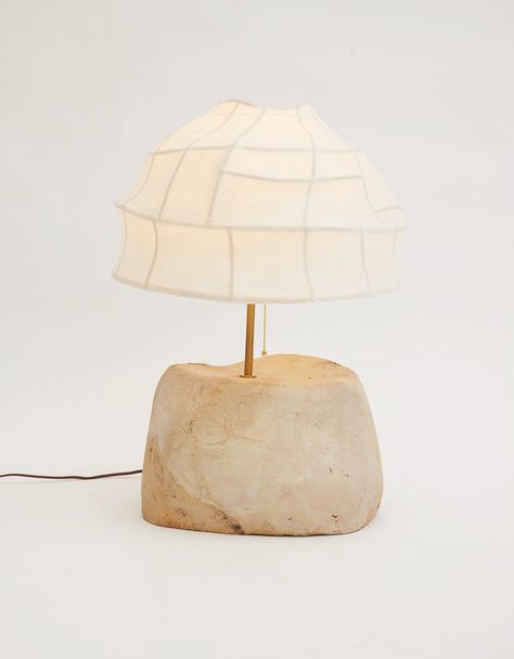 Zimmer Diy, Interior Boho, Sight Unseen, Amber Lights, Lampe Decoration, Post Modern, Ceramic Base, Ceramic Lamp, American Design