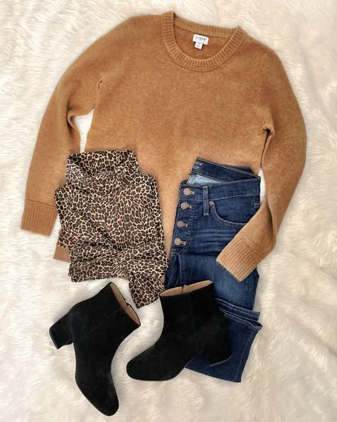 IG: @mrscasual | camel sweater, leopard turtleneck, jeans, & booties Mrs Casual, Camel Sweater Outfit, Leopard Turtleneck, Camel Sweater, Jeans Outfit Fall, Booties Outfit, Fall Attire, Camel Sweaters, Latest Instagram