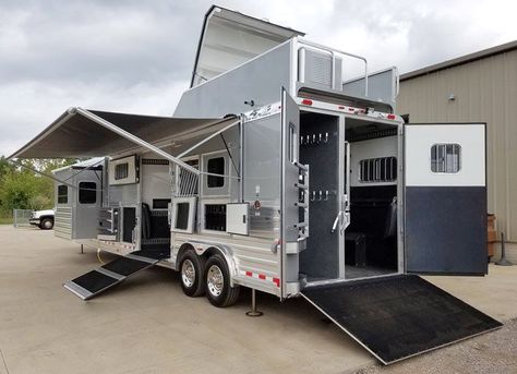 Thank you to Wendy Pengal on her new custom ordered 4-Star with Outlaw LQ from Altmeyer's Trailer Sales! Luxury Horse Trailers, Horse Trailer Organization, Horse Trailer Living Quarters, Livestock Trailers, Stock Trailer, Horse Barn Designs, Dream Horse Barns, Cowboy Pictures, Trailer Living