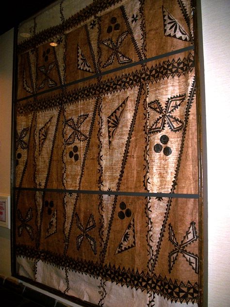 Polynesian Aesthetic, Polynesian Restaurant, Tongan Culture, Polynesian Beauty, Tapa Cloth, Batik Motif, Polynesian Art, Māori Culture, Tiki Art