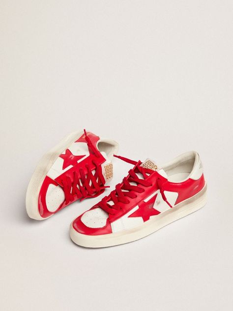 90s Basketball Shoes, Golden Goose Stardan, Golden Family, The Golden Goose, Custom Gift Wrapping, Exclusive Sneakers, Vintage Soul, White And Red, Golden Goose