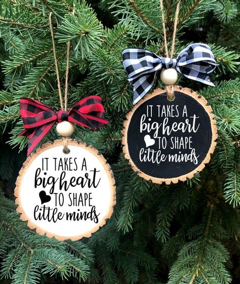 Teacher Ornaments, Teachers Diy, Farmhouse Christmas Tree, Our First Home, First Home Gifts, Wood Slice Ornament, Diy Teacher Gifts, 12 December, Wood Christmas Ornaments