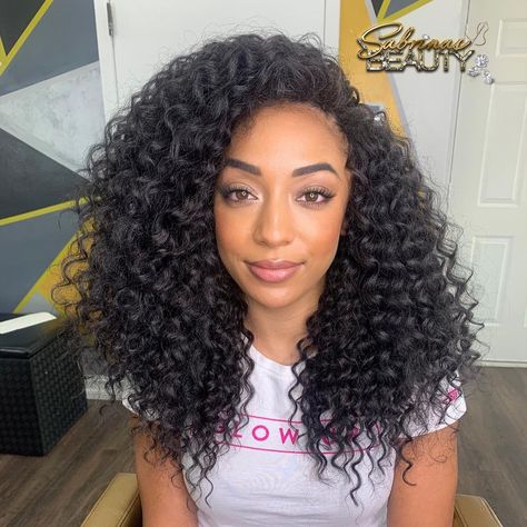 Bohemian Curls, Sew In With Closure, Braid Bob, Curly Hair Sew In, Crochet Curls, Crochet Styles, Curly Crochet Hair Styles, Beautiful Black Hair, Clothing Tips