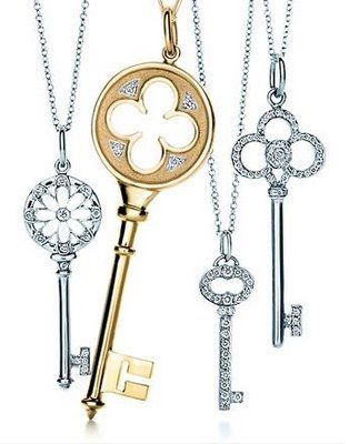 Luxe Talk: Tiffany & Co. releases vintage-inspired collection Tiffany Key Necklace, Key Necklaces, Tiffany Key, Skeleton Key Necklace, Tiffany Diamond, Key Art, Key Pendant Necklace, Key Jewelry, Tiffany Jewelry