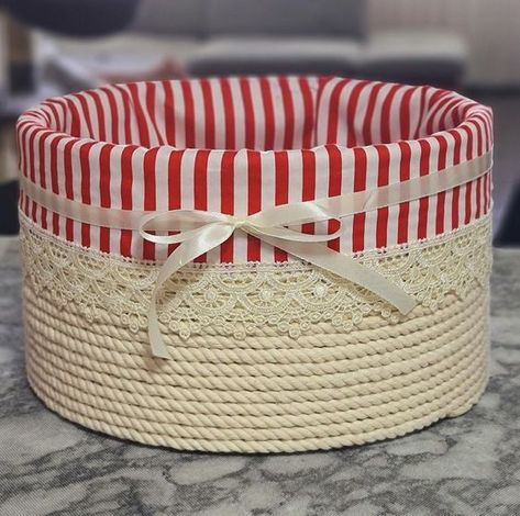 Canister Crafts, Furniture With Storage, Diy Rope Basket, Cardboard Box Crafts, Rope Crafts Diy, Diy Storage Cabinets, Handmade Gift Tags, Rope Crafts, Diy Cardboard Furniture