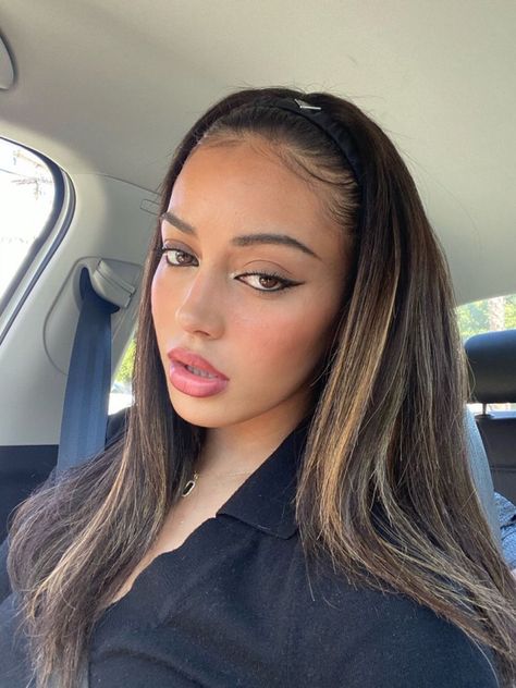 Kimberly Hair, Kimberly Brown, Cindy Kimberly, Crystal Hair, Pretty Selfies, Beauty Inspiration, Makeup Inspiration, Hair Inspo, Cute Hairstyles