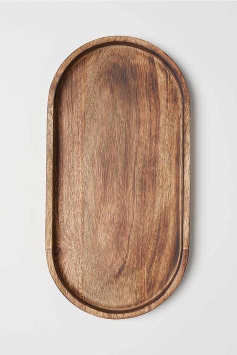 H&m Home, Wooden Plates, Wood Tray, Wooden Tray, House In The Woods, Autumn Home, Mango Wood, Kitchen Countertops, Light Beige