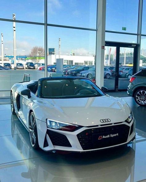 Audi Sports Car, Dream Cars Audi, Luxury Cars Audi, Lux Cars, Mc Laren, Classy Cars, Super Luxury Cars, Fancy Cars, Audi Cars