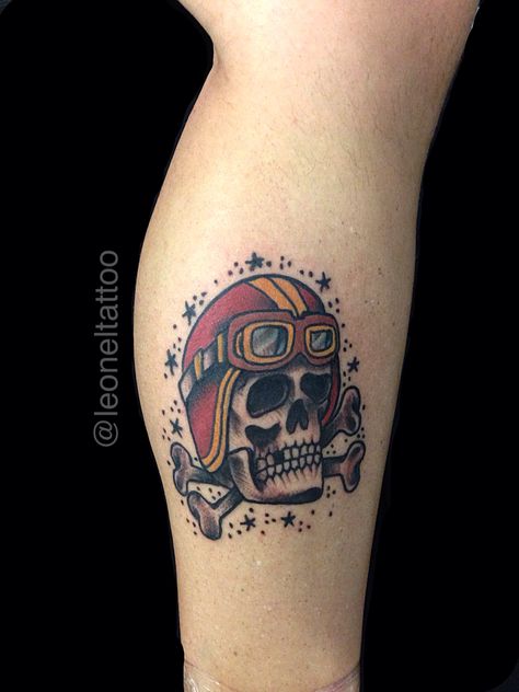 Calavera Tradi Mexican Skull Tattoos, Vintage Motorcycle Art, Biker Tattoo, Harley Tattoos, Helmet Tattoo, Bicycle Tattoo, Skull Helmet, Sailor Jerry Tattoos, Motorcycle Tattoos