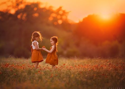 New Friendships by Lisa Holloway | 500px: Popular photos | Bloglovin’ Sibling Shoot, Posing Families, Sibling Photography Poses, New Friendships, Toddler Photoshoot, Baby Cheeks, Sister Photography, Sister Poses, Sibling Photography