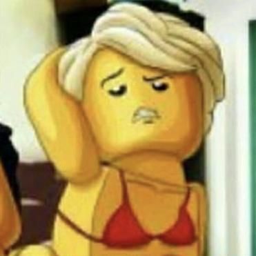 Lego Ninjago Lloyd, Lloyd Ninjago, Ninjago Memes, Funny Poses, Lego Movie, Spiderman Art, Emo Boys, Lego Ninjago, Cute Anime Guys