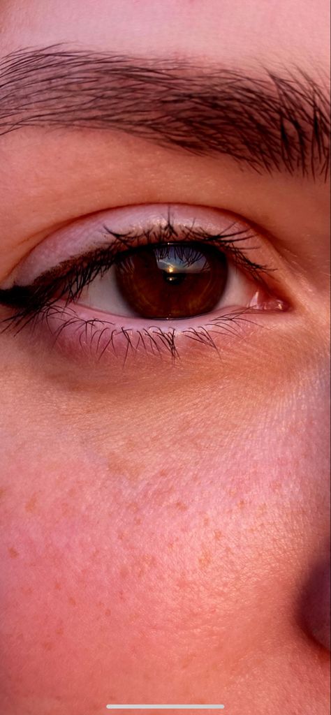 Reddish Brown Eyes, Russet Eyes, Russet Brown Eyes, Red Brown Eyes, Chocolate Brown Eyes, Fantasy Werewolf, Werewolf Eyes, Brown Eyes Aesthetic, Dnd Things