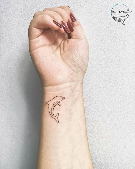 Dolphin Tattoo Meaning, Dolphin Tattoo Ideas, Dolphin Tattoos, Alligator Tattoo, Dolphin Tattoo, Dolphins Tattoo, Beginner Tattoos, Cute Dolphin, Elephant Tattoo Design