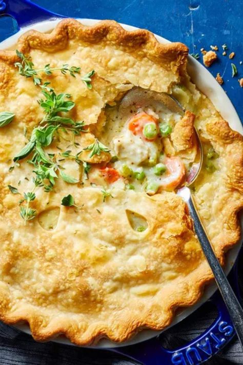 Paula Deen Chicken Pot Pie, Paula Deen Chicken, Chicken Pot Pie Crust, Homemade Pot Pie, Flour Chicken, Chicken Potpie, Easy Chicken Pot Pie Recipe, Best Chicken Pot Pie, Pot Pie Recipes