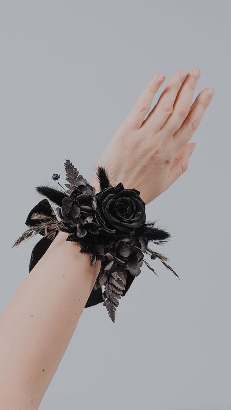 Goth Corsage, Gothic Corsage, Halloween Prom, Bracelet Corsage, Vampire Wedding, Flower Wrist Corsage, Dried Flowers Wedding, Wedding Halloween, Wedding Black