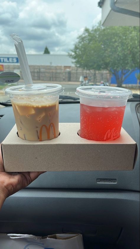 Mcdonald Drinks, Mcdonalds Drinks, Mcdonalds Drink, Woolworths Food, Food Vibes, Pretty Alcoholic Drinks, Foodie Instagram, Healthy Food Inspiration, Purple Acrylic