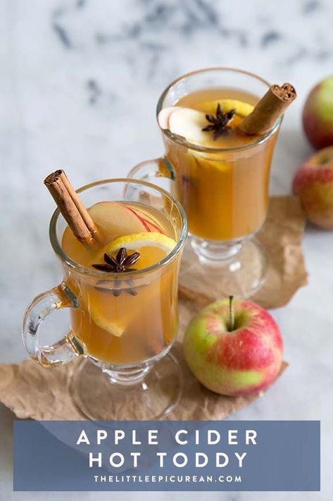 Apple Cider Hot Toddy | Spiked Apple Cider #apple #autumndrinks #boozy #drinkrecipes #fallcocktails #autumncocktails Apple Cider Hot Toddy, Spiked Apple Cider, Mulled Apple Cider, Apple Cider Cocktail, Apple Cider Recipe, Cider Cocktails, Homemade Apple Cider, Apple Cider Caramels, Spiced Apple Cider