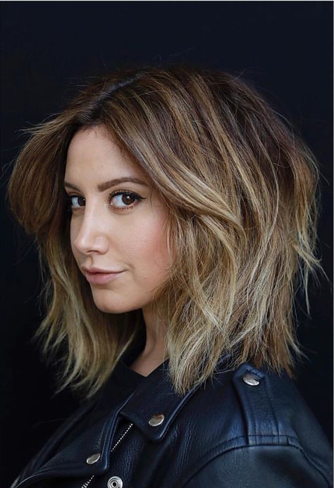 Ashley Tisdale Hair, Bob Hairstyles Medium, Trendy We Fryzurach, Rambut Brunette, Bronde Balayage, Medium Bob Hairstyles, Ombré Hair, Ashley Tisdale, Brown Blonde Hair