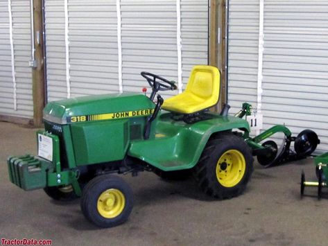 TractorData.com John Deere 318 tractor information John Deere 400, John Deere 318, John Deere Garden Tractors, John Holt, Tractor Photos, Jd Tractors, Garden Tractor, John Deere Tractors, Lawn Tractor