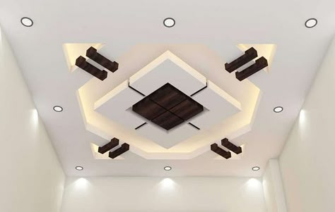 Pop Ceiling Design For Square Shaped Hall False Ceiling Design Ideas, Pop False Ceiling, Plaster Ceiling Design, Drawing Room Ceiling Design, Pop Design For Hall, Simple False Ceiling Design, Bedroom Pop Design, Simple Ceiling Design, Down Ceiling Design