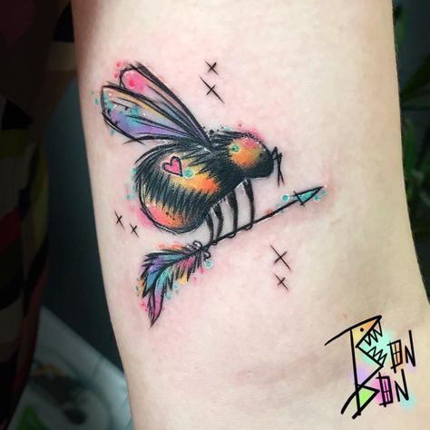 Bumble Bee Tattoo Color, Watercolor Bee Tattoo, Bumblebee Tattoo, Dopamine Tattoo, Firefighter Tattoos, Watercolour Tattoo, House Of Wolves, Bee Tattoos, Fire Fighter Tattoos