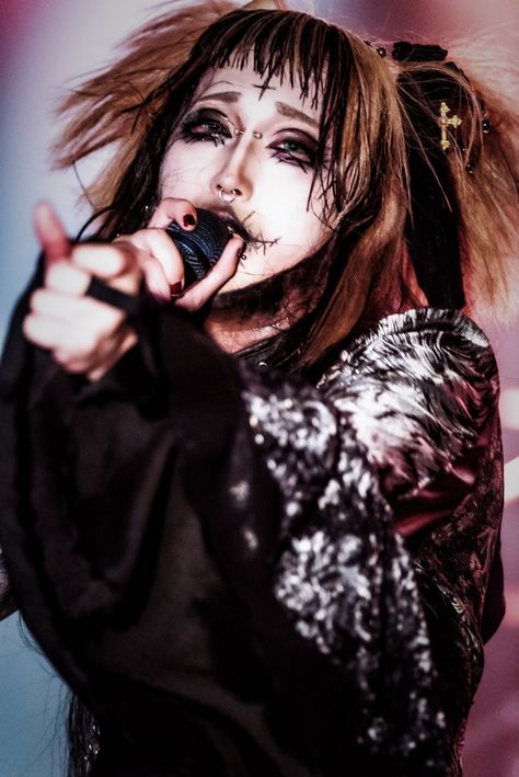 Vkei Nails, Visual Kei Hair, Kei Visual, Goth Outfit, Project Board, Other Outfits, Goth Outfits, Visual Kei, Makeup Inspo