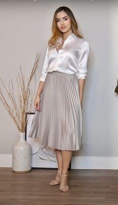 White Blouse And Skirt Outfit, White Satin Blouse Outfit, Satin Pleated Skirt Outfit, Satin Tops Blouses Classy, Pleated Skirt And Top, Satin Blouse Outfit, White Satin Top, White Satin Blouse, Satin Skirt Outfit