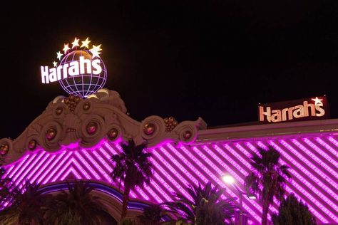 Harrahs Las Vegas, Vegas Dining, Las Vegas Dining, Last Vegas, Capricorn Goat, Vegas Restaurants, Las Vegas Restaurants, Fulton Street, Pizza Bar