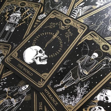 Witch Aesthetics, The World Tarot Card, The World Tarot, Witch Core, Yennefer Of Vengerberg, Dark Witch, Tarot Meanings, Tarot Cards Art, Magic Aesthetic