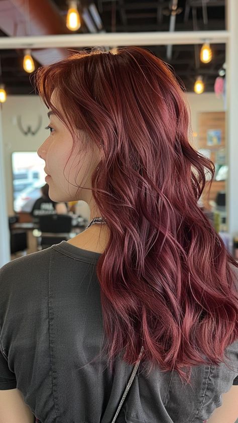 Glow Up with Gorgeous Colors: 25 Hair Ideas for Pale Skin Types Hair Ideas For Pale Skin, Burgundy Hair Pale Skin, Pale Skin Beauty, Ash Grey Hair, Pale Skin Hair Color, Mint Green Hair, Baylage Hair, Hair Pale Skin, Gold Hair Colors