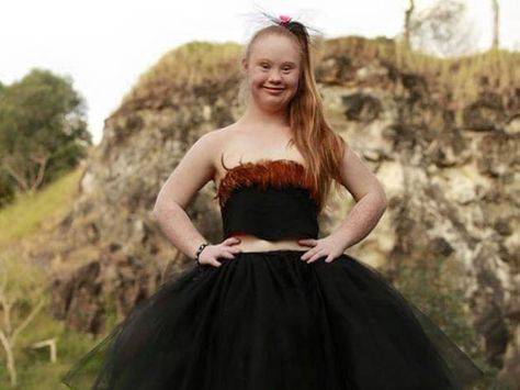 Madeline Stuart: Model with Down's Syndrome will walk at New York Fashion Week Meat Pastry, Australian Girl, Madeline Stuart, Down's Syndrome, Equality And Diversity, Raise Funds, New York Fashion Week, New York Fashion, Redheads