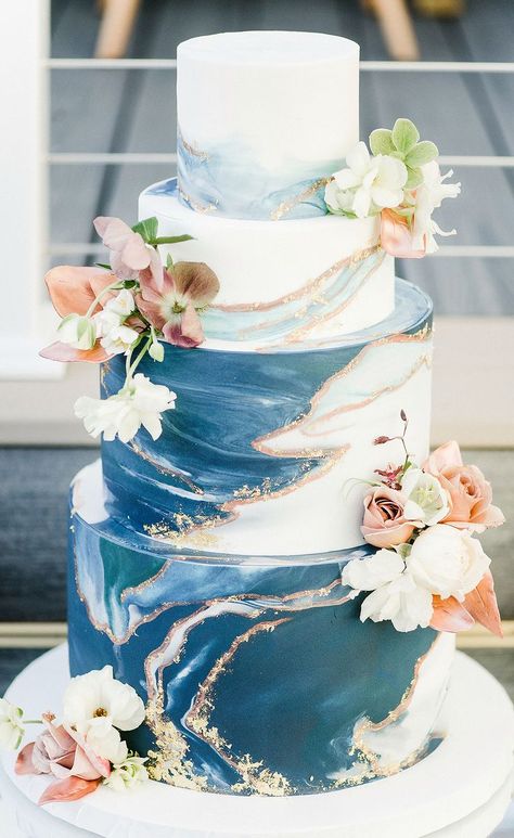 Fall Wedding Cake Pro-Tip: Integrate “something blue:” A marbled, blue hue cake was the perfect complement to waterfront nuptials. Wedding Cake: Paper Cakes Events Wedding Photographer: Ellie Koleen Wedding Planner: Vanessa Noel Events Wedding Cake Designs Blue, Fall Wedding Cake, Wedding Cake Ombre, Dream Wedding Cake, Beach Wedding Cake, Marble Wedding, Wedding Cakes Blue, Themed Wedding Cakes, Blue Themed Wedding