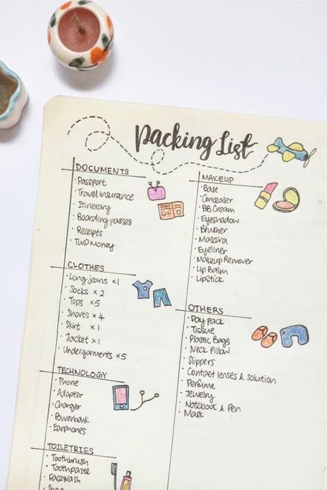 20+ best bullet journal PACKING LIST spreads for inspiration #bujo #packinglist #bujospread #bulletjournal Bullet Journal Packing List, Trip Essentials Packing Lists, Bullet Journal Lists, Travel Packing Checklist, Bullet Journal Page, Diy Travel Journal, Holiday Packing, Packing Checklist, Bullet Journal Writing