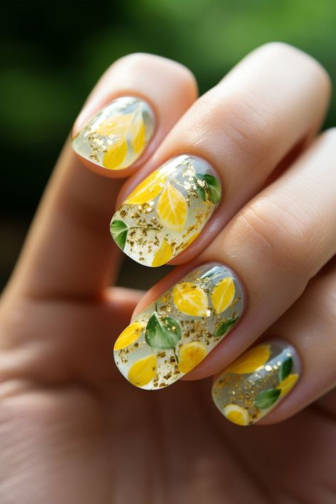 Green Nails Summer, Citrus Nails, Lemonade Nails, Nails With Yellow, Nails Lemon, Nail Art Yellow, Yellow Manicure, Nails Vibrant, Nails Tropical