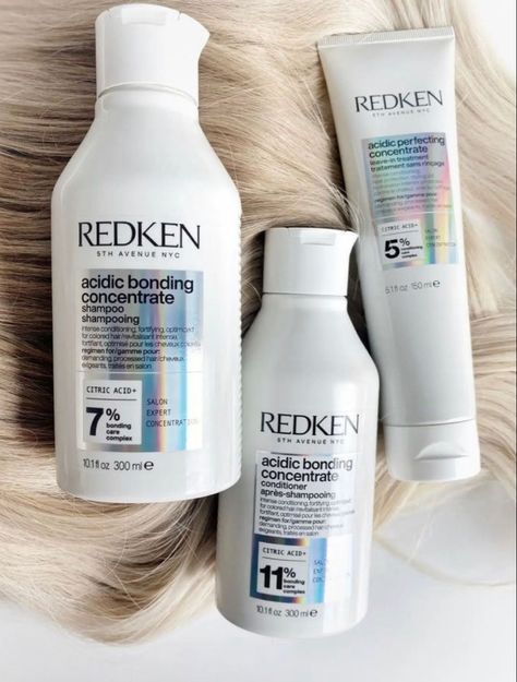 Trust me when I say, this is the product you should be using when you have highlighted hair Redken Bonding, Acidic Bonding Concentrate, Products For Damaged Hair, Shampoo For Damaged Hair, Redken Hair Products, Damage Hair Care, Best Hair Care Products, Shower Skin Care, Hair Essentials