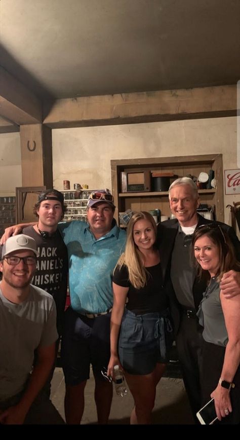 New picture of Mark (and I think Maria's family/friends) from Maria's InstaStory | 8/3/2019 Mark Harmon Family, Ncis Cast, Leroy Jethro Gibbs, Mark Thomas, Mark Harmon, New Picture, Ncis, Best Tv Shows, Tv Programmes