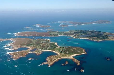 Visit Cornwall | The Isles of Scilly Guide - Cornwall's Own Tropical Islands Tresco Abbey Gardens, Cornwall England, Tropical Beaches, Isles Of Scilly, Crashing Waves, Rock Pools, Nature Trail, Boat Trips, Tropical Islands