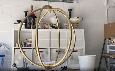 Hula Hoop Chandelier, Hoop Chandelier, Diy Projects To Make And Sell, Pallet Projects Garden, Hoop Light, Handmade Chandelier, Metallic Spray Paint, Hula Hoops, Pinterest Diy Crafts