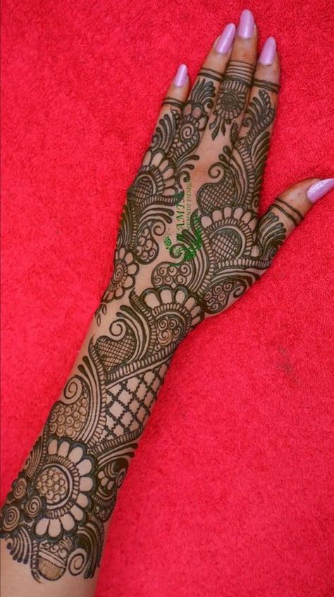 Full Arabic Mehndi Designs, Mehendi Designs Backside, Full Hand Arabic Mehndi Design, Arebic Mhendi Design Front Hand, Mahandi Design Front Hands Full, Back Hand Arabic Design, Mehendi Designs For Hands Arabic Back, Arabic Mehndi Design Back Hand, Mehandhi Designs Simple Modern Arabic