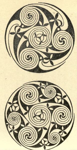 “Spiral ornament for the Book of Durrow.” Celtic art in pagan and Christian times. 1912. Book Of Durrow, Celtic Pagan Symbols, Celtic Spiral Tattoo, Celtic Illumination, Ancient Celtic Art, Family Tapestry, Spiral Tattoo, Celtic Paganism, Celtic Flower