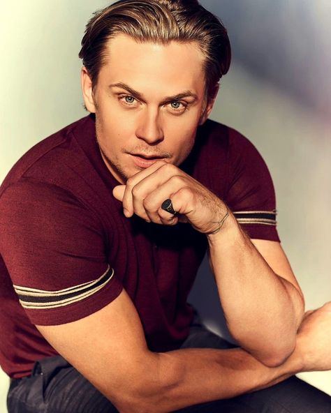 Billy Magnussen, All In The Family, Cast Member, Rolling Stone, Rolling Stones, Actors & Actresses, A Photo, It Cast, Actresses