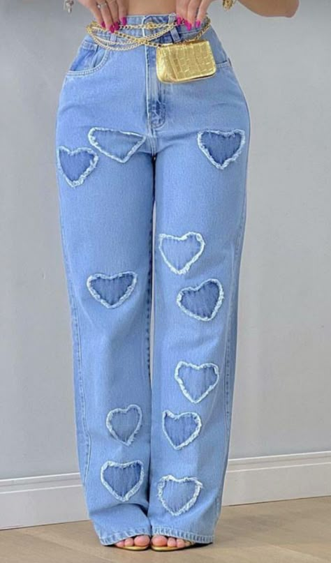 Jeans Outfit Women 2024, Jean Cargo Pants, Dope Fashion Outfits, Denim Diy Clothes, 2piece Outfits, Jeans Outfit Women, Denim Diy, Classy Casual Outfits, Easy Trendy Outfits