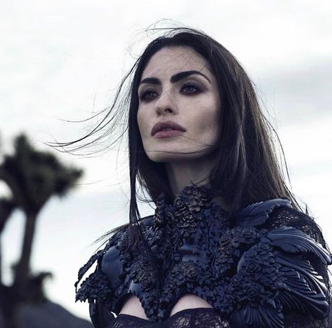 Мерролин Segovia Amil, Avengers Imagines, Yennefer Of Vengerberg, Model Pose, Female Character Inspiration, Long Black Hair, Dark Beauty, Book Inspiration, Character Aesthetic