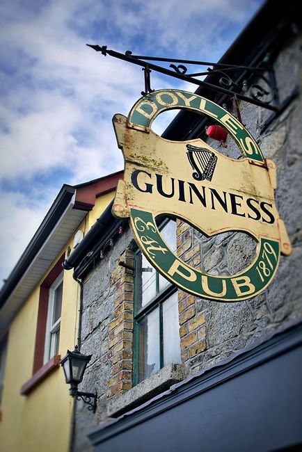 Doyle's Pub in Castledermot, Ireland, county Kildare © John Bragg Photography Ireland Travel Honeymoon Backpack Backpacking Vacation #travel #honeymoon #vacation #backpacking #budgettravel #offthebeatenpath #bucketlist #wanderlust #UK #Ireland #Europe #exploreIreland #visitIreland #seeIreland #discoverIreland #TravelIreland #IrelandVacation #IrelandTravel #IrelandHoneymoon Ireland Pubs, Ireland Aesthetic, Irish Country, Irish Eyes Are Smiling, Europe Photography, Irish Cottage, Irish Eyes, Pub Signs, Europe Photos