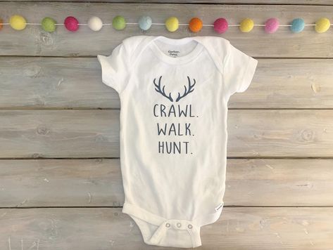 Hunting Baby Announcement, Hunting Pregnancy Announcement, Crawl Walk Hunt, Baby Gender Reveal Party Ideas, Hunting Onesie, Baby Boy Hunting, Funny Baby Shower Gifts, Hunting Baby