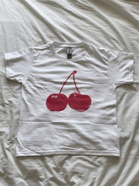 red cherries tshirt, one big pair of cherries in the middle of tshirt from the brand inprintwetrust Grafic Tees, Cherry Baby, Paint Shirts, Graphic Tee Outfits, T Shirt Painting, Baby Graphic Tees, Y2k Baby Tee, Cute Graphic Tees, Aesthetic T Shirts