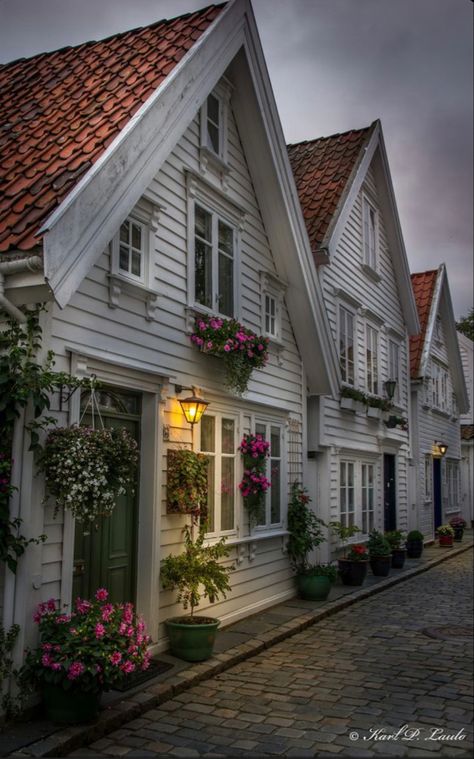 ♥ Residence Architecture, Stavanger Norway, Beautiful Norway, Scandinavian Countries, Stavanger, Window Boxes, Facade House, White Houses, Pretty Places