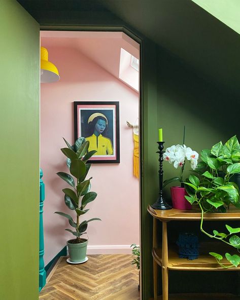 Paint Renovation, Interior Paint Schemes, Colorful Eclectic Home, Green Hallway, Maximalist Home, Cottage Interior, Loft Room, Green Room, Sunshine Yellow