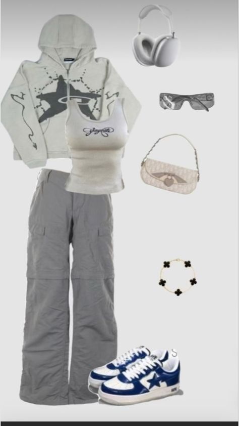 #outfitinspo Outfit Mood Board Aesthetic, Bershka Outfit, Styl Grunge, Downtown Outfits, 2000s Fashion Outfits, Baggy Pants, Swaggy Outfits, Simple Trendy Outfits, Cute Everyday Outfits