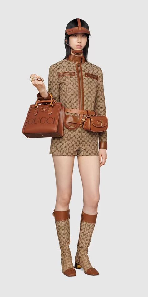 Gucci Runway, Branded Outfits, Monogram Outfit, Gucci Shop, Gucci Fashion, Luxury Goods, Lookbook Outfits, Women's Summer Fashion, Fashion Classy